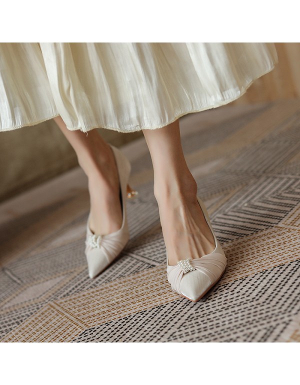 998-12 Satin high heels spring new sheepskin French pearl pointed shallow mouth wedding shoes Bridesmaid shoes single shoes 